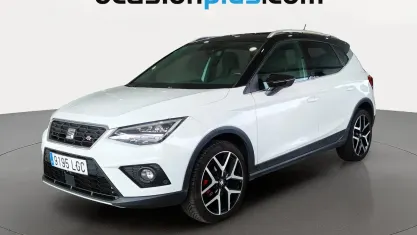 Usado Seat Arona Ecomotive 116 CV (85 kW) 2020 Blanco SUV