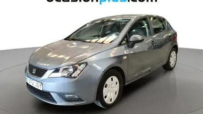 Usado Seat Ibiza Reference 90 CV (66 kW) 2015 Gris Utilitario
