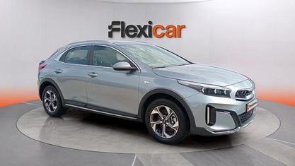 Begagnad Kia XCeed 136 HK (100 kW) 2024 Grå SUV