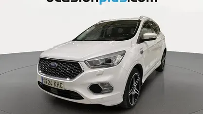 Usado Ford Kuga Vignale 150 CV (110 kW) 2018 Blanco SUV