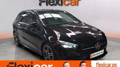 Usado Mercedes B200 150 CV (110 kW) 2020 Negro Monovolumen