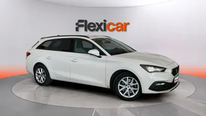 Occasion Seat Leon Style 150 ch (110 kW) 2022 Blanc Berline