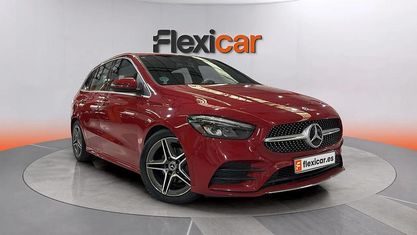 Gebraucht Mercedes B200 150 PS (110 kW) 2019 Rot Van / Kleinbus