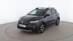 Gris Usado 2021 Dacia Sandero Comfort Utilitario | 14.199 € (Precio justo)