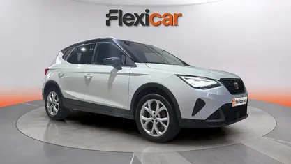 Usado Seat Arona FR 150 CV (110 kW) 2023 SUV