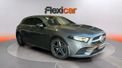 Usado Mercedes A180 116 CV (85 kW) 2020 Gris Berlina