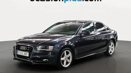 Usado Audi A4 S-Line 150 CV (110 kW) 2015 Azul Berlina