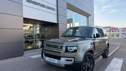 Verde Usado 2024 Land Rover Defender S SUV | 86.900 € (Caro)