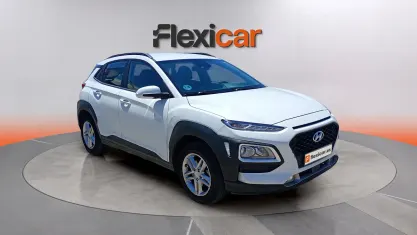 Usado Hyundai Kona 120 CV (88 kW) 2020 Blanco SUV