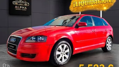Usado Audi A3 Attraction 140 CV (102 kW) 2007 Rojo Utilitario