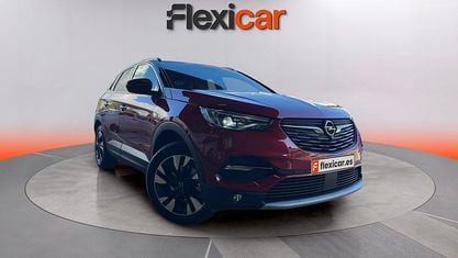 Usado Opel Grandland X Ultimate 131 CV (96 kW) 2019 Rosa SUV