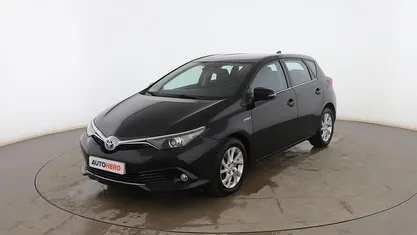 Usado 2018 Toyota Auris Hybrid Business Edition Berlina | 17.899 € (Precio justo)