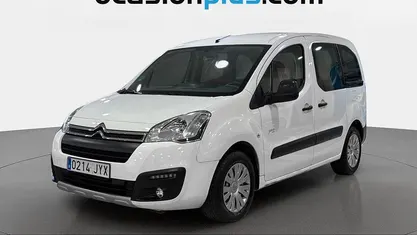 Usado Citroën Berlingo Live 100 CV (73 kW) 2017 Blanco Monovolumen