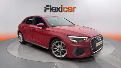 Usado Audi A3 Premium 116 CV (85 kW) 2021 Rojo Berlina