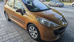 Naranja Usado 2007 Peugeot 207 Premium Utilitario | 4500 € (Precio justo)