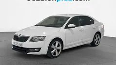 Blanco Usado 2014 Skoda Octavia Ambition Berlina | 8990 € (Buen precio)