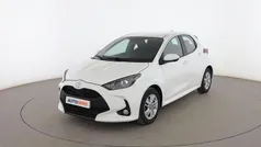 Blanco Usado 2022 Toyota Yaris Edition Utilitario | 17.799 € (Precio justo)