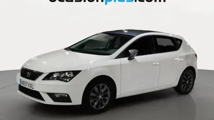Usado Seat Leon Style 116 CV (85 kW) 2019 Blanco Utilitario