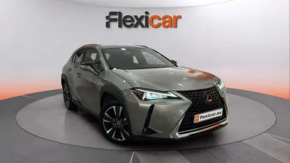 Usado Lexus UX Business Edition 184 CV (135 kW) 2019 Gris SUV