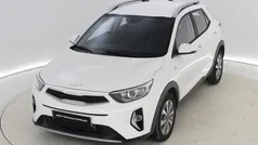 Usado 2024 Kia Stonic SUV | 17.495 € (Precio justo)
