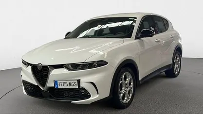 Usado Alfa Romeo Tonale Super 131 CV (96 kW) 2023 Blanco SUV