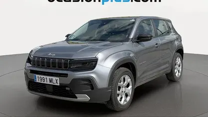 Käytetty Jeep Avenger Altitude 101 HP (74 kW) 2023 Harmaa Katumaasturi