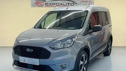 Käytetty Ford Tourneo Active 120 HP (88 kW) 2021 Harmaa Tila-auto
