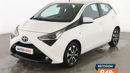 Occasion Toyota Aygo X-play 72 PK (52 kW) 2019 Wit Hatchback