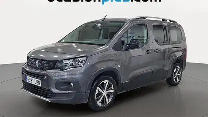 Usado Peugeot Rifter GT-line 131 CV (96 kW) 2019 Gris plata Monovolumen