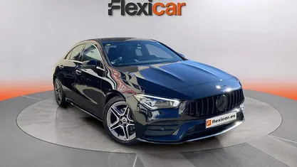 Usado Mercedes CLA180 136 CV (100 kW) 2019 Negro Berlina