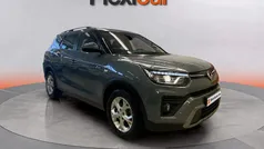 Gris Usado 2023 Ssangyong (KGM) Tivoli SUV | 13.990 € (Buen precio)