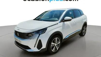 Usado Peugeot 3008 Allure 131 CV (96 kW) 2021 Blanco SUV