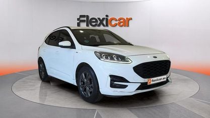Usado Ford Kuga ST-Line 150 CV (110 kW) 2022 Blanco SUV