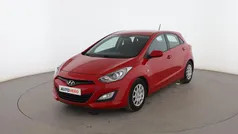 Rojo Usado 2013 Hyundai i30 Utilitario | 8699 € (Precio justo)