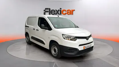 Usado Toyota Proace City City 102 CV (75 kW) 2021 Blanco Monovolumen