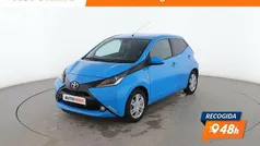 Usado 2017 Toyota Aygo X-play Utilitario | 9099 € (Buen precio)