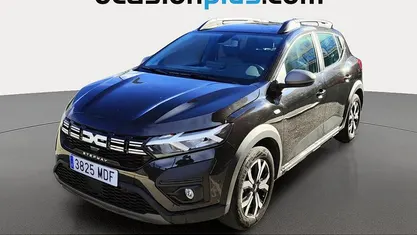 Negro Usado 2023 Dacia Sandero Expression Utilitario | 14.991 € (Precio justo)