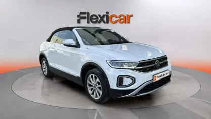 Usado VW T-Roc Cabriolet Style 110 CV (80 kW) 2023 Blanco Descapotable