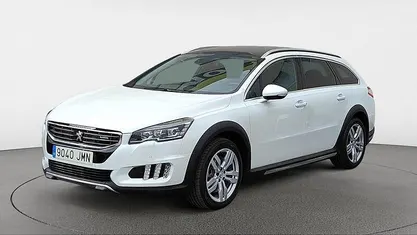Usado Peugeot 508 RXH 180 CV (132 kW) 2016 Blanco Familiar