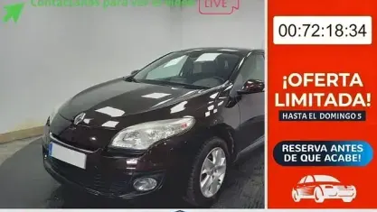 Usado Renault Mégane GrandTour Business 110 CV (80 kW) 2013 Marrón Familiar