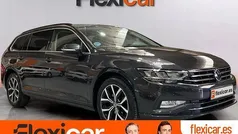 Gris Usado 2021 VW Passat Executive Familiar | 20.490 € (Precio justo)