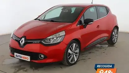 Usado Renault Clio IV 90 HP (66 kW) 2014 Vermelho Sedan