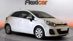 Usado 2016 Kia Rio Berlina | 9740 € (Precio justo)