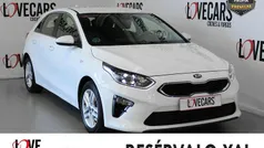 Blanco Usado 2021 Kia Ceed | 15.900 € (Precio justo)