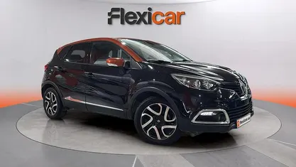 Usado Renault Captur Zen 120 CV (88 kW) 2015 SUV
