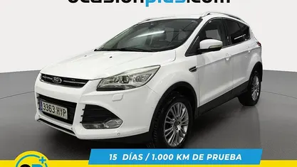 Blanco Usado 2014 Ford Kuga Titanium SUV | 10.850 € (Precio justo)