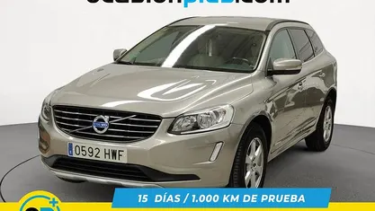 Gris Usado 2014 Volvo XC60 Momentum SUV | 15.200 € (Precio justo)
