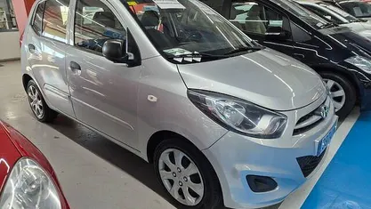 Usado 2012 Hyundai i10 Comfort Utilitario | 7590 € (Precio justo)