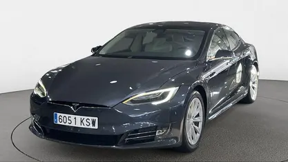 Usado Tesla Model S 386 kW (525 CV) 2019 Utilitario