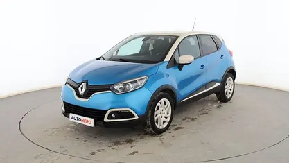 Usado Renault Captur Zen 120 CV (88 kW) 2015 Azul SUV